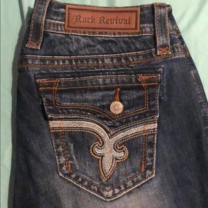 Cute Jeans. Perfect for the fall